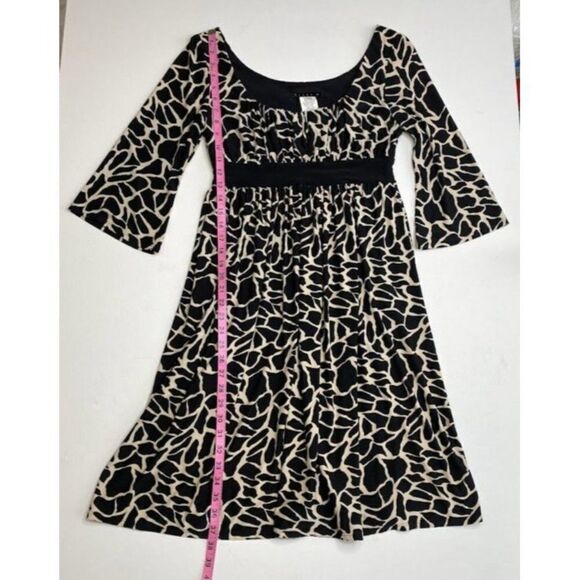 TIANA Black & Beige‎ Empire Waist Fit and Flare Stretch Knit Dress Sz 8 - Picture 5 of 7